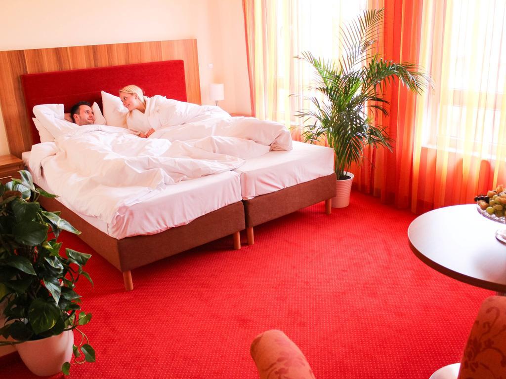 Ferienpark Templin Direkt Neben Der Naturtherme Buitenkant foto